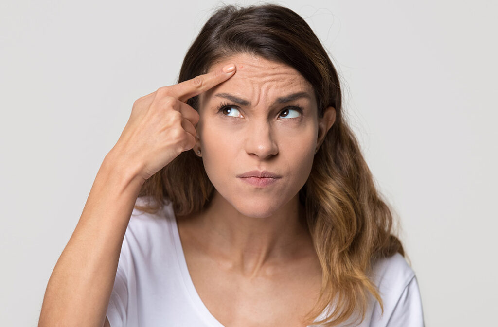 Conheça a Solução para as Rugas Glabelares que te deixa com cara de zangada.